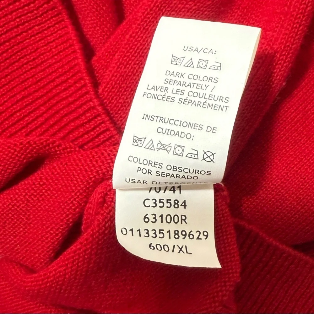 Chaps Men's V-Neck Sweater Vest in Rich Red. Size XL/TG/EG